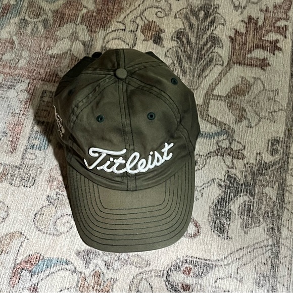 Titleist Golf Hat Cap Green White Embroidered Strap BacK Ocean Acres CC - Picture 5 of 6